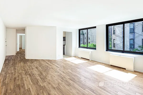 Rented by (Legacy) Elegran | media 6