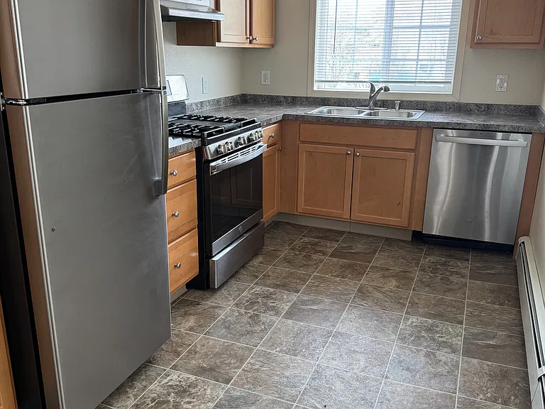 1101 Eagle St #204 — Photo 1
