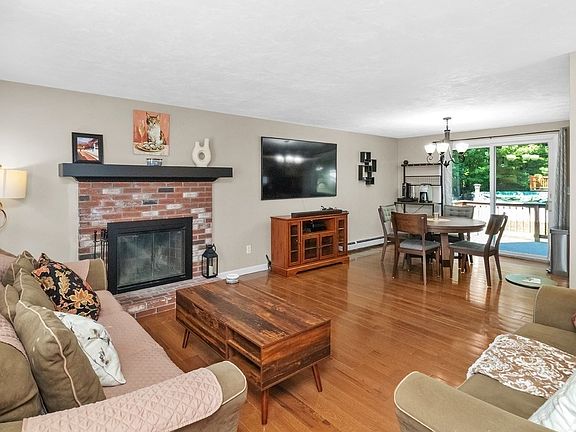 5th image of 45 Metacomet Ave