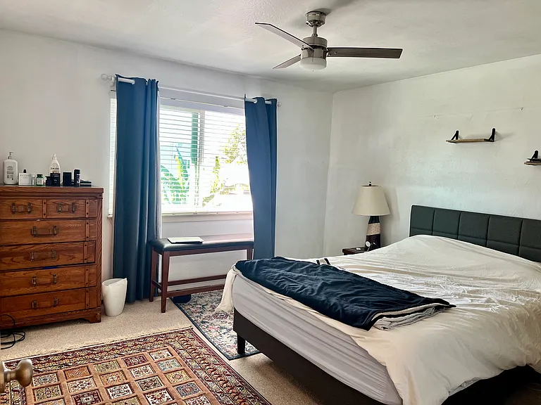548 Vera Ave #2 — Photo 9