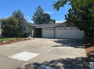 10310 Walnut Cir #B, Cupertino, CA 95014