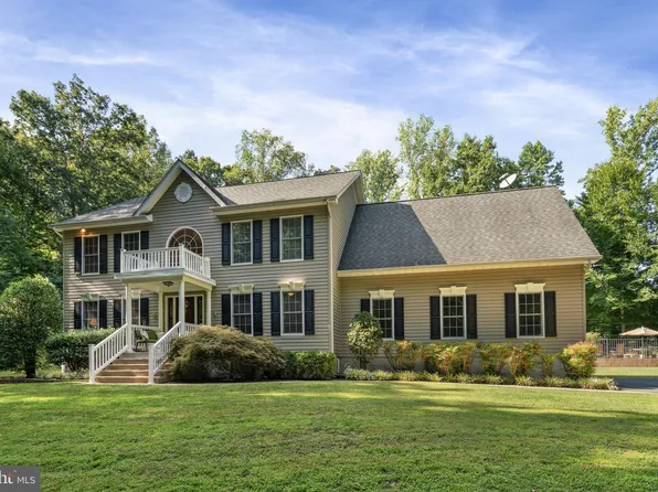 61 Red Hill Dr, Stafford, VA 22556