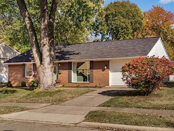 2nd image of 184 Prince Of Wales Dr