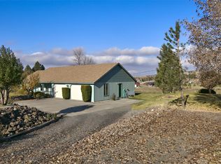 892 Ne Lancaster Drive, Madras, OR 97741