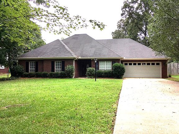 2nd image of 100 Tanner Dr