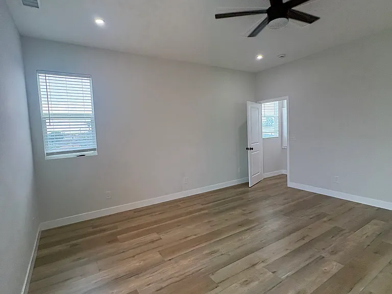 1226 Fern Ave #1 — Photo 36