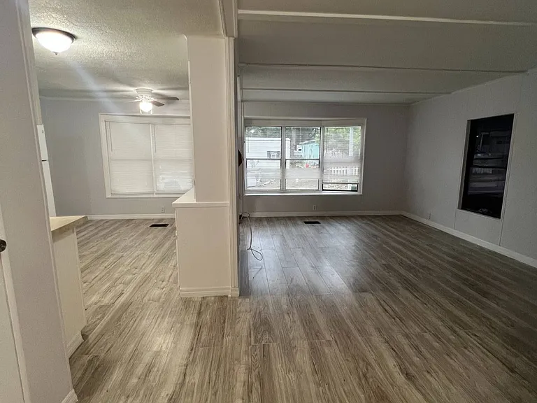 5210 State Road 33 N #30 — Photo 6