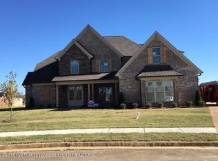 6630 Broadwing Circle West Dr, Olive Branch, MS 38654