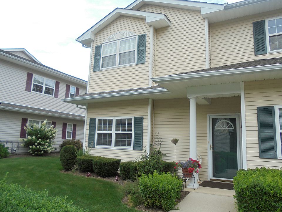1st image of 1003 Aerie Way