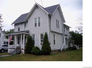 30 Chestnut St, Franklinville, NY 14737