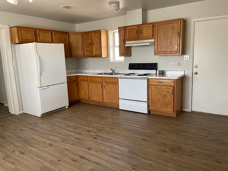 1504 N French St #B — Photo 14