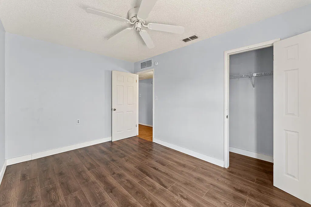 3 bed, 2.0 bath, 1212 sqft, $1,500 — Photo 4