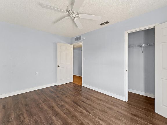 4th image of 812 E 25th St