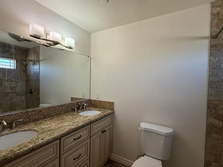 16446 Harvey Dr — Photo 8