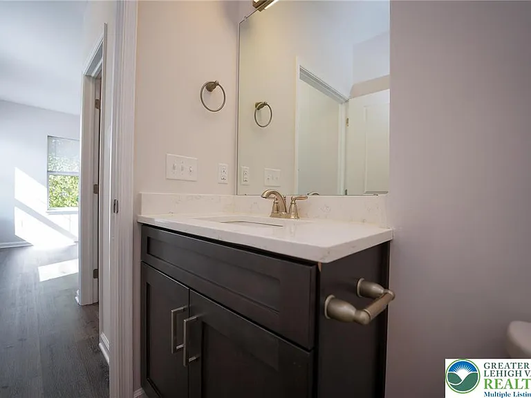 1210 Eaton Ave #201 — Photo 20