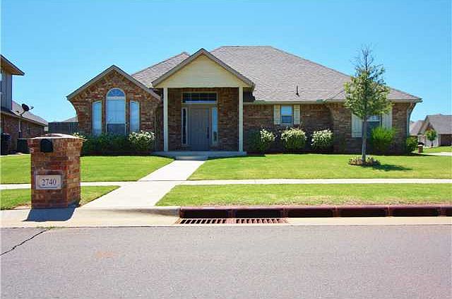 1st image of 2740 Busheywood Dr