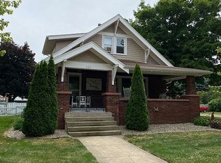 307 E Main St, Pewamo, MI 48873