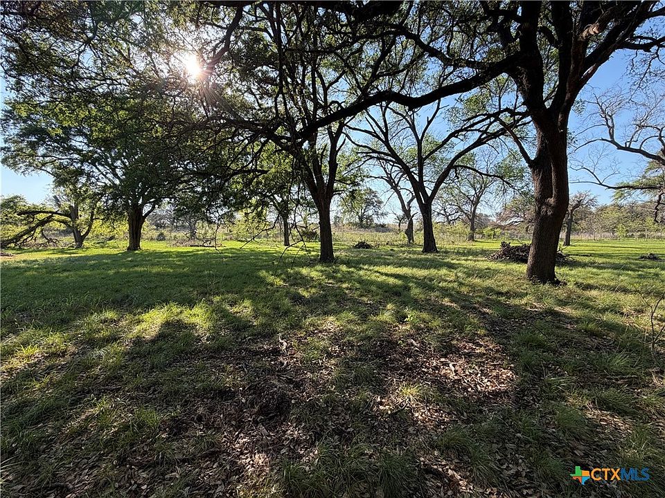 1st image of 118 Guadalupe Dr