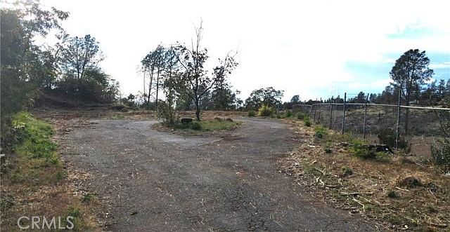 1st image of 501 Iris Ln