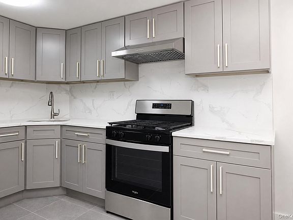 4th image of 14434 37th Avenue #402