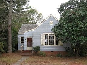 1st image of 204 Sherman Dr