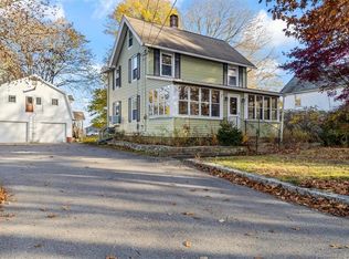 9 Blake St, Essex, CT 06442