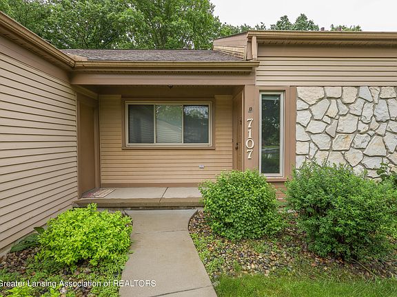 2nd image of 7107 Medallion Dr