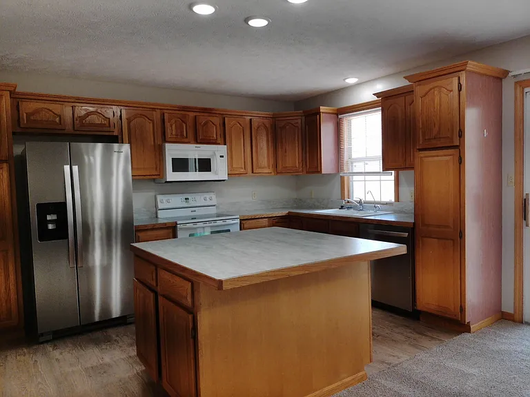 1902 Kristen Ct — Photo 5