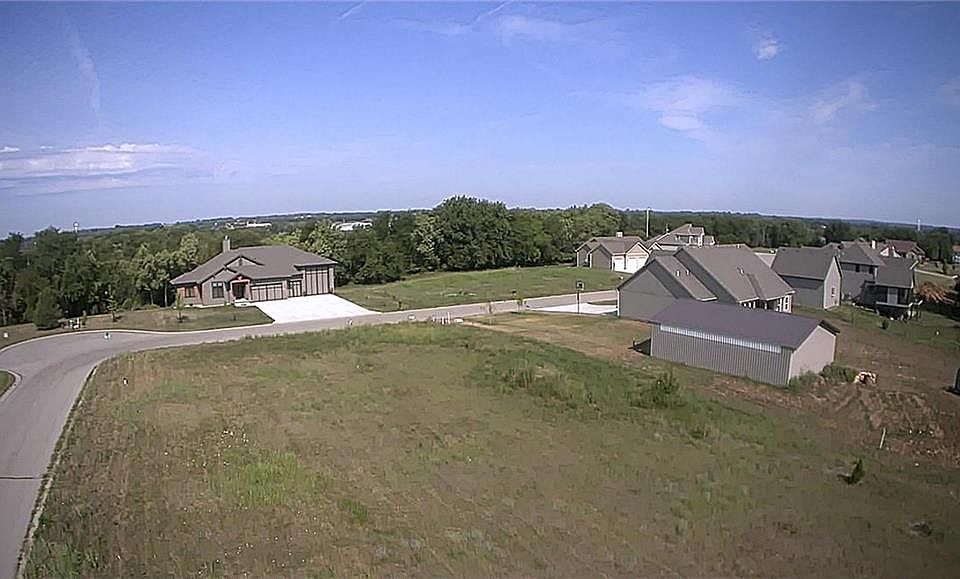 1st image of 9241 Scott Dr