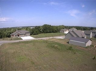 9241 Scott Dr, De Soto, KS 66018