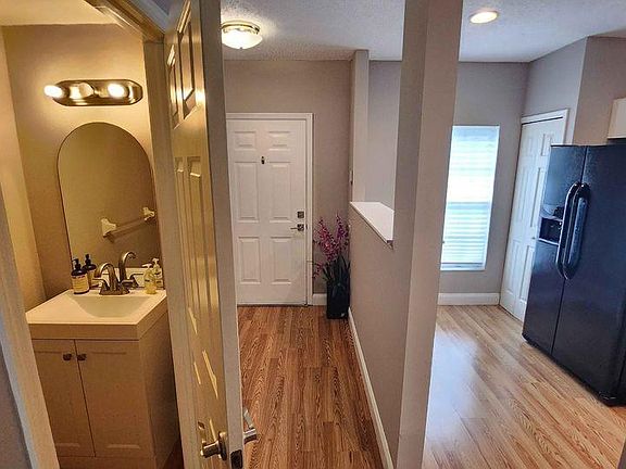 3rd image of 30037 Granda Hills Ct