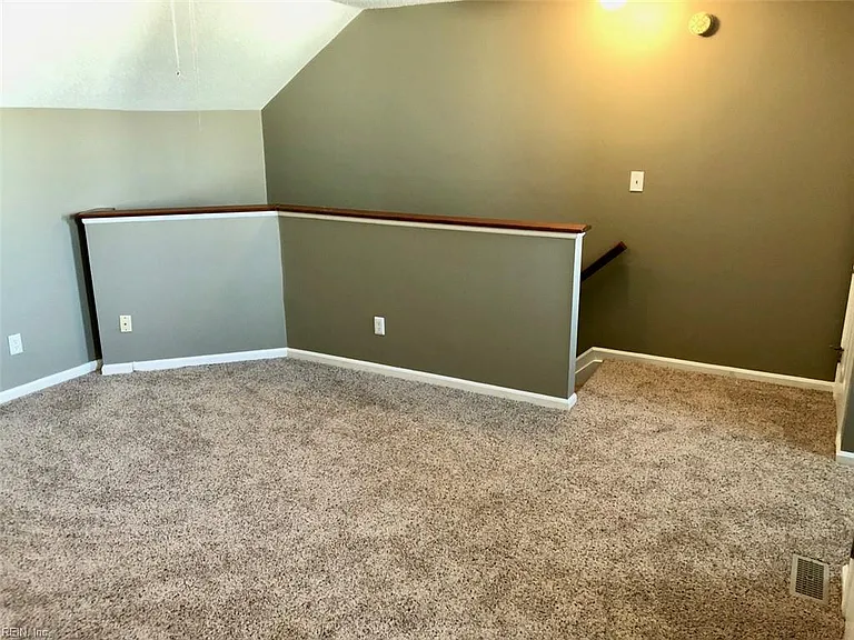 1505 Heritage Ave — Photo 20