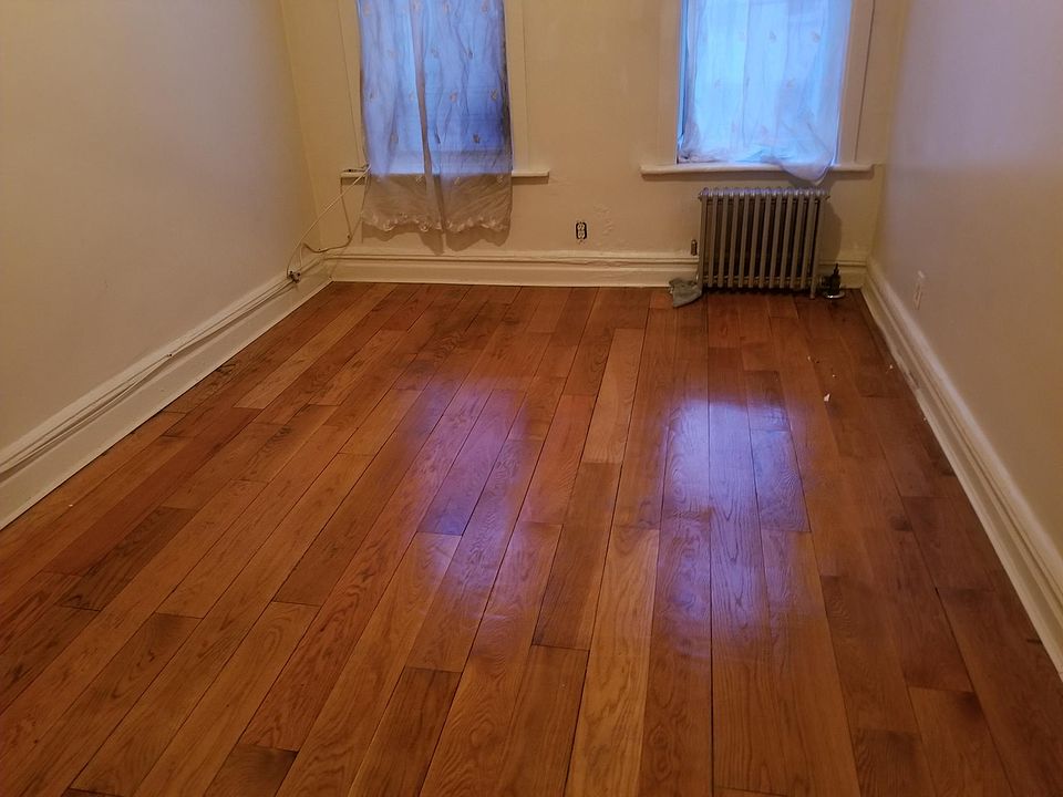 2nd image of 308 E 98th St #2