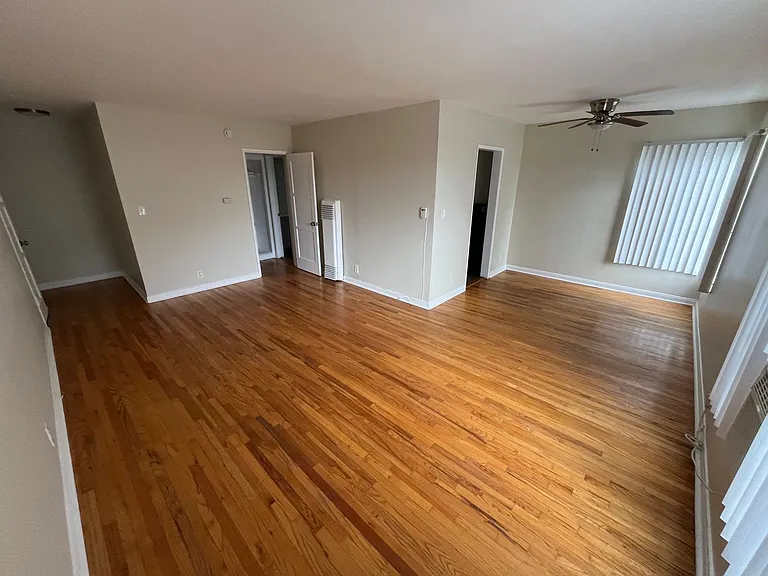 478 Landfair Ave — Photo 26