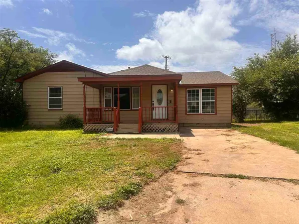 2402 SW Park Ave, Lawton, OK 73505