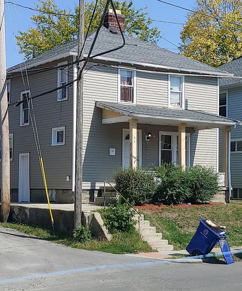 4 bed, 1152 sqft, $2,900 — Photo 1