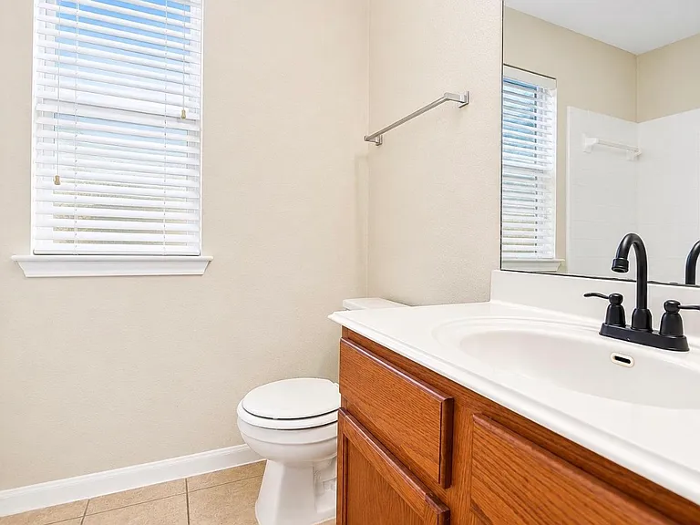 4205 Bent Wood Ct — Photo 25