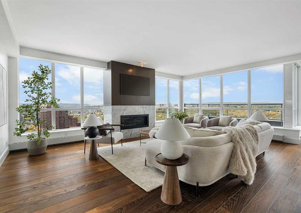 1st image of 222 S Riverfront Ave SW #2421