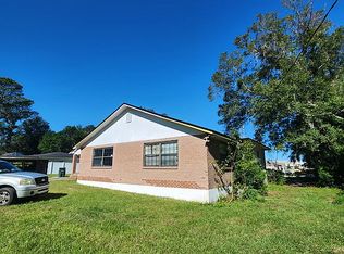 9795 Arnold Rd, Jacksonville, FL 32246