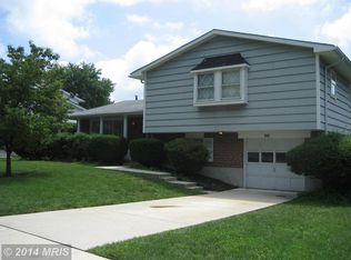 213 Treherne Rd, Lutherville Timonium, MD 21093