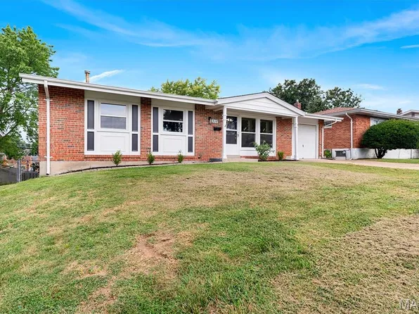 316 Southwark Ln, Saint Louis, MO 63125