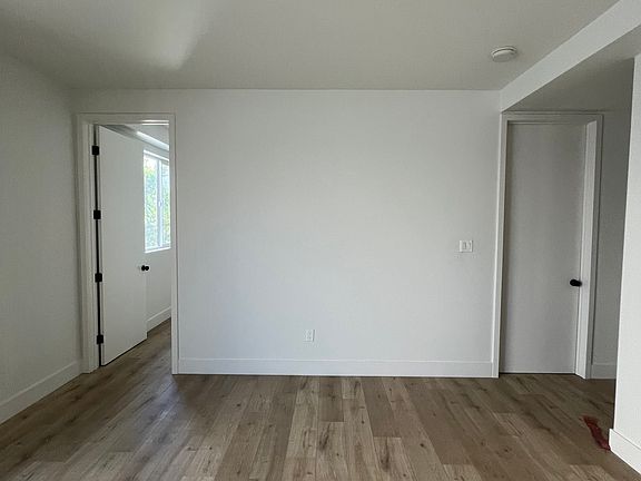 2nd image of 6028-2 Craner Ave