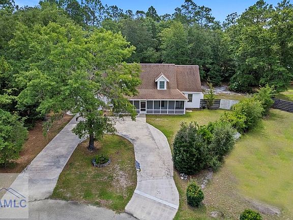 3rd image of 157 Ole Oak Rd