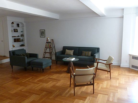 3rd image of 565 W End Ave APT 10D
