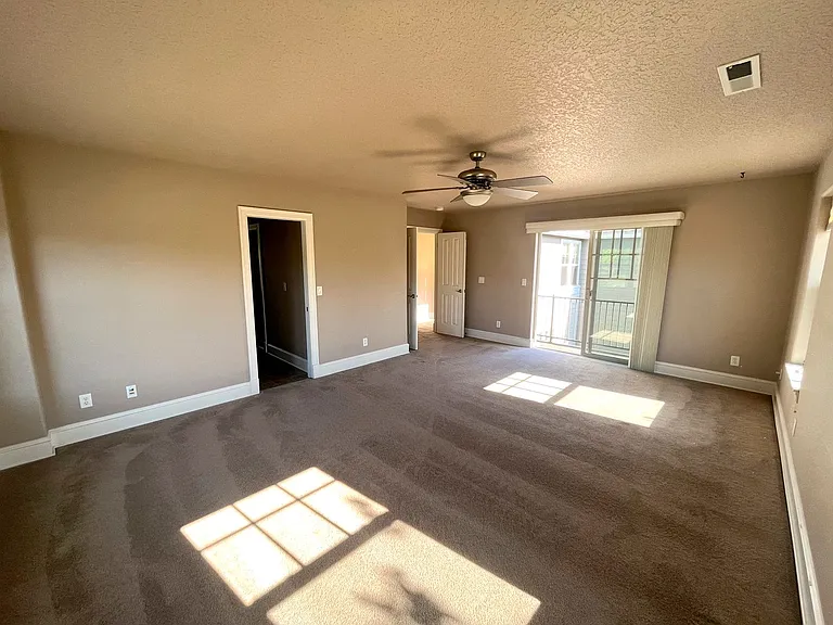 13597 SW King Lear Way — Photo 18
