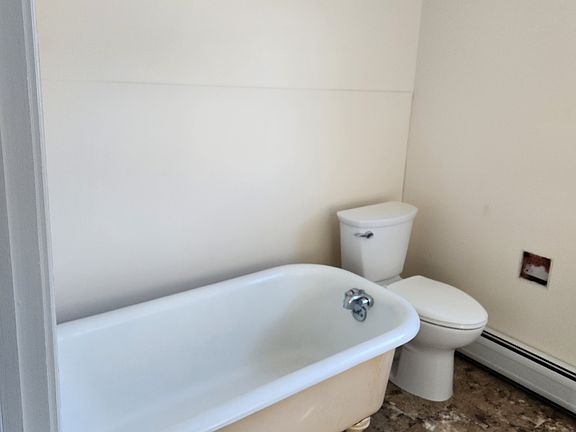 4th image of 115 Center Rd