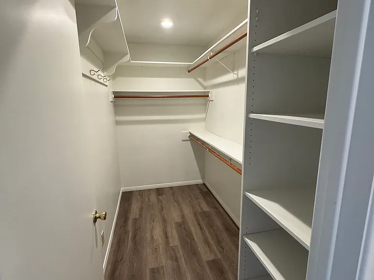 717 Tolita Ave — Photo 8