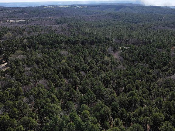 3rd image of 2986 E Mountain Rd