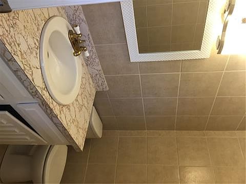 2nd image of 204 Duncan Way