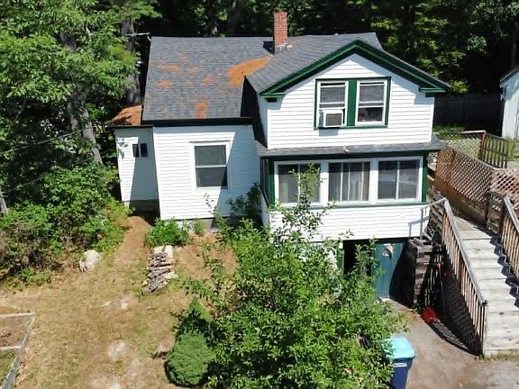 2nd image of 403 Summer Street